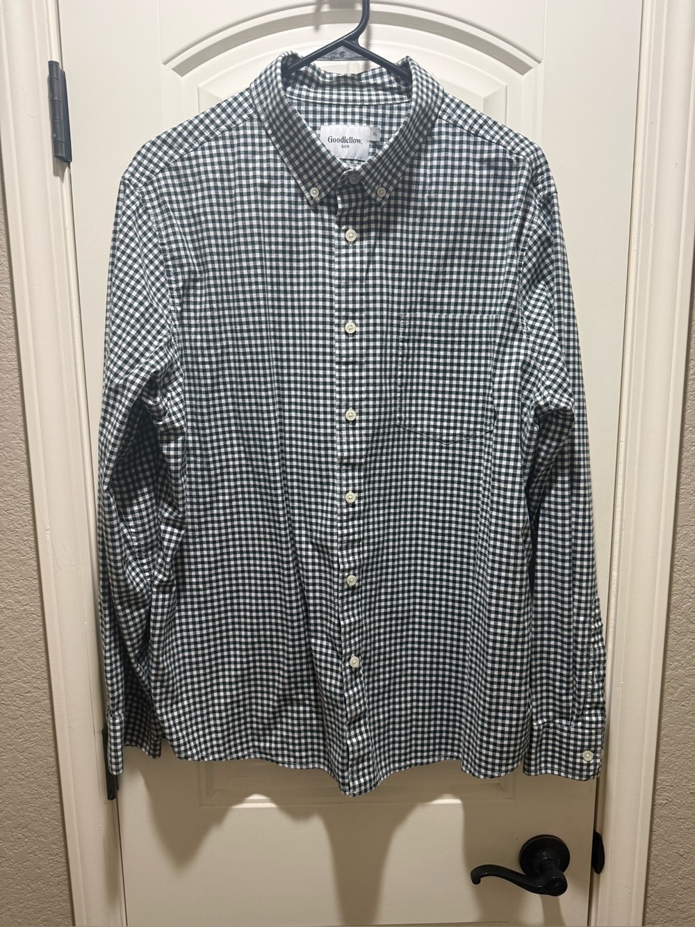 Goodfellow & Co Green and White Gingham Button-Down Shirt